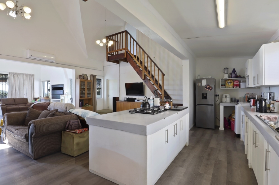 5 Bedroom Property for Sale in Darling Western Cape